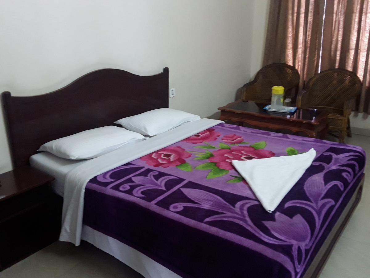 Jays Inn Munnar Extérieur photo